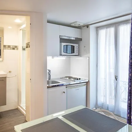 De L'horloge Apartmanhotel