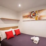 De L'horloge Aparthotel 2*