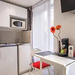 Aparthotel De L'horloge 2*