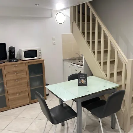 Apartmanhotel De L'horloge 2*
