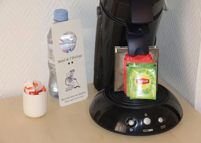 De L'horloge 2* Paris