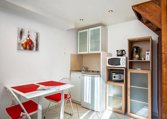 De L'horloge Apart-hotel 2*
