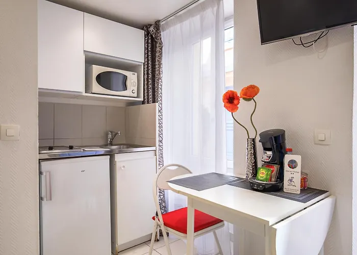 Apartmanhotel De L'horloge 2*