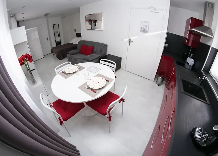 De L'horloge Apartmanhotel Párizs