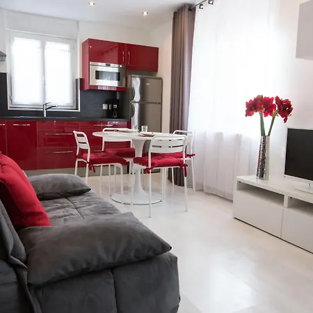 De L'horloge Hotel apartamentowy Paryż