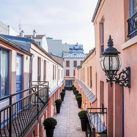 De L'horloge מלון דירות פריז